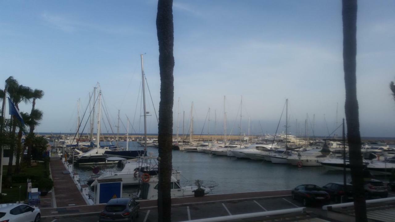 Puerto Deportivo Estepona Luaran gambar